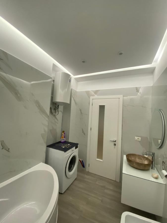 Riar Apartaments Korce Exterior photo