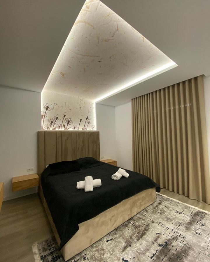 Riar Apartaments Korce Exterior photo